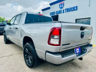 2023 RAM 1500 Big Horn Crew Cab SWB 4WD