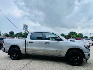 2023 RAM 1500 Big Horn Crew Cab SWB 4WD
