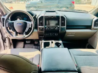 2020 Ford F-150 2WD SuperCrew 139" XLT