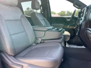 2020 Chevrolet Silverado 1500 LT Crew Cab 2WD