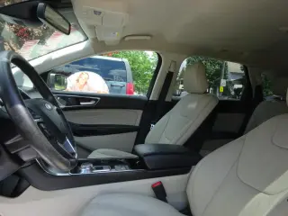 2017 Ford Edge Titanium AWD