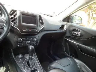 2020 Jeep Cherokee Latitude Plus 4x4