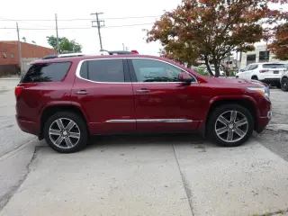 2017 GMC Acadia AWD 4dr Denali