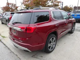 2017 GMC Acadia AWD 4dr Denali
