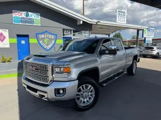 2019 GMC Sierra 3500HD Denali Crew Cab Long Box 4WD