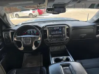 2019 GMC Sierra 3500HD Denali Crew Cab Long Box 4WD