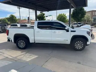 2023 GMC Sierra 1500 4WD Crew Cab 147" AT4