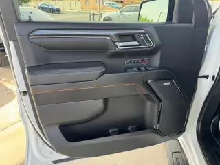 2023 GMC Sierra 1500 4WD Crew Cab 147" AT4