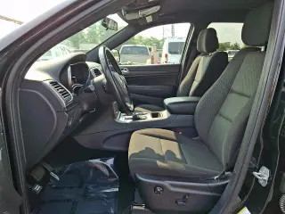 2020 Jeep Grand Cherokee Laredo 4WD