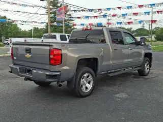 2017 Chevrolet Silverado 1500 LT Crew Cab 4WD