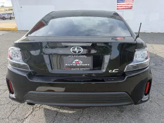 2014 Scion tC 2dr HB Man (Natl)