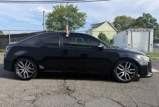 2014 Scion tC 2dr HB Man (Natl)
