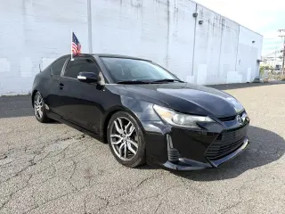 2014 Scion tC 2dr HB Man (Natl)