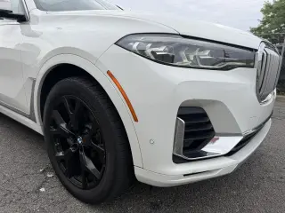 2020 BMW X7 xDrive40i Sports Activity Vehicle