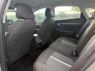 2021 Hyundai Sonata SE 2.5L