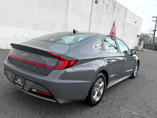 2021 Hyundai Sonata SE 2.5L