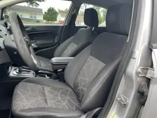 2011 Ford Fiesta 5dr HB SE