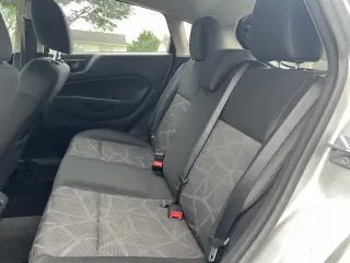 2011 Ford Fiesta 5dr HB SE