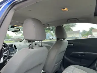 2017 Chevrolet Sonic 4dr Sdn Auto LT