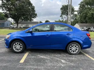 2017 Chevrolet Sonic 4dr Sdn Auto LT
