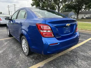 2017 Chevrolet Sonic 4dr Sdn Auto LT