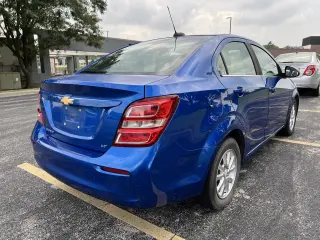 2017 Chevrolet Sonic 4dr Sdn Auto LT