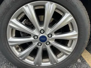 2017 Ford Escape Titanium FWD