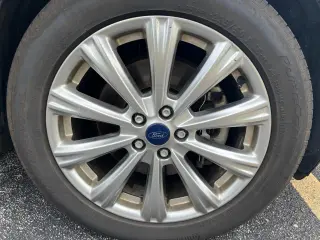 2017 Ford Escape Titanium FWD