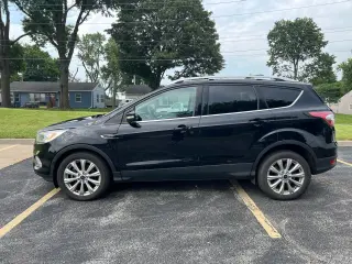 2017 Ford Escape Titanium FWD