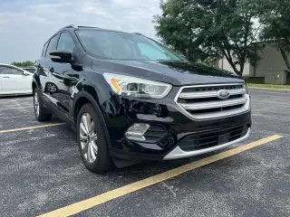2017 Ford Escape Titanium FWD