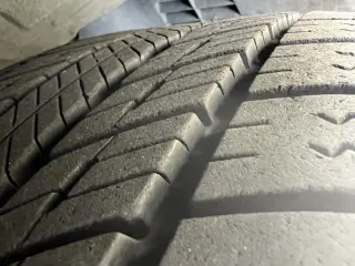 2001 Audi TT 2dr Cpe Quattro 5-Spd w/ESP