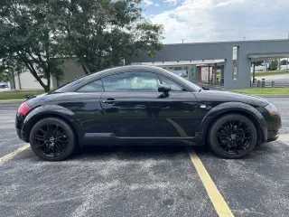2001 Audi TT 2dr Cpe Quattro 5-Spd w/ESP