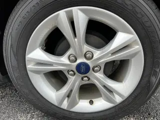2014 Ford Focus 5dr HB SE