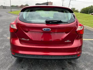2014 Ford Focus 5dr HB SE