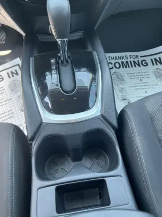 2016 Nissan Rogue AWD 4dr SV