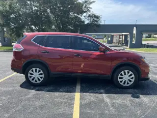 2016 Nissan Rogue AWD 4dr SV