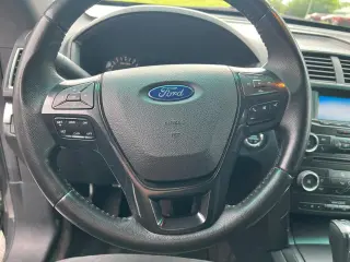 2016 Ford Explorer 4WD 4dr XLT