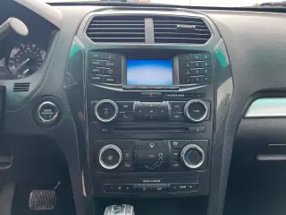2016 Ford Explorer 4WD 4dr XLT