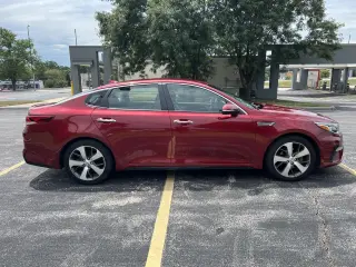2019 Kia Optima S Auto
