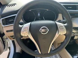 2016 Nissan Rogue AWD 4dr SV