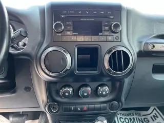2018 Jeep Wrangler JK Unlimited Sport 4x4