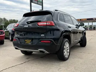 2018 Jeep Cherokee Overland 4WD
