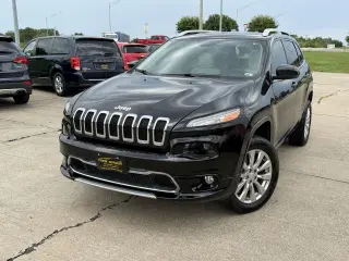 2018 Jeep Cherokee Overland 4WD