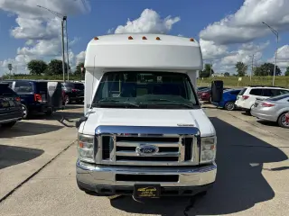 2009 Ford Econoline E-450