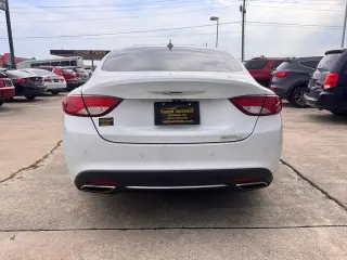 2015 Chrysler 200 C
