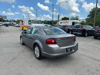 2012 Dodge Avenger 4dr Sdn SE