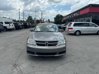 2012 Dodge Avenger 4dr Sdn SE