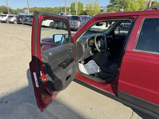 2014 Jeep Patriot FWD 4dr Sport
