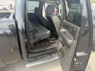 2009 Chevrolet Silverado 1500 4WD Crew Cab 143.5" LT