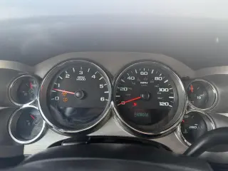 2009 Chevrolet Silverado 1500 4WD Crew Cab 143.5" LT
